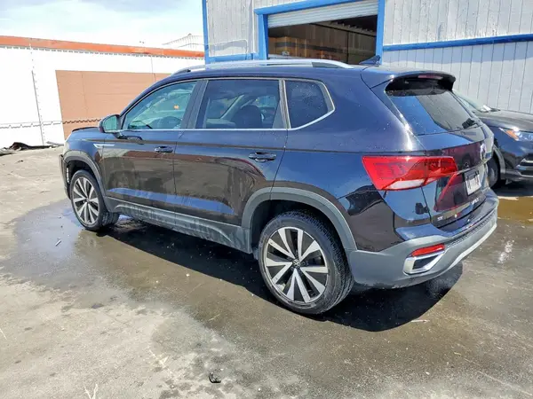 3VVSX7B25RM052117 2024 VOLKSWAGEN TAOS - Image 2