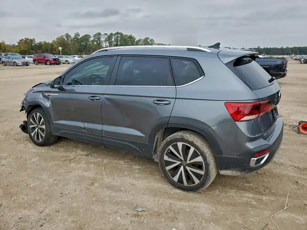 3VVSX7B25RM129150 2024 VOLKSWAGEN TAOS - Image 2