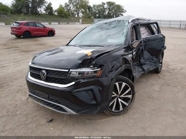 3VVSX7B26RM002102 2024 VOLKSWAGEN TAOS - Image 2
