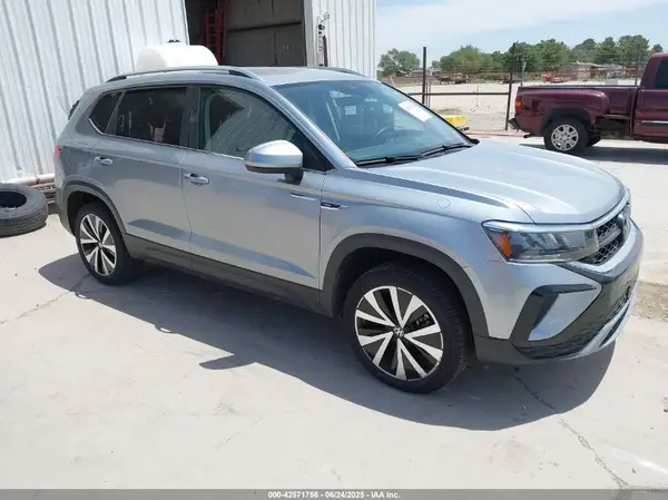 3VVSX7B26RM018879 2024 VOLKSWAGEN TAOS - Image 1
