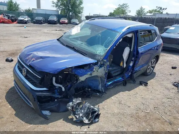 3VVSX7B26RM096126 2024 VOLKSWAGEN TAOS - Image 2
