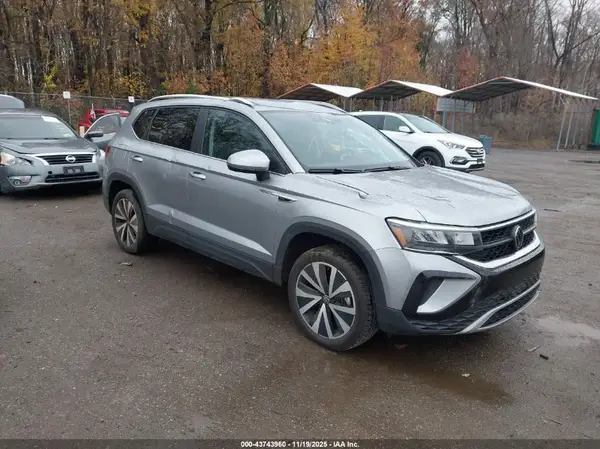 3VVSX7B26RM102717 2024 VOLKSWAGEN TAOS - Image 1