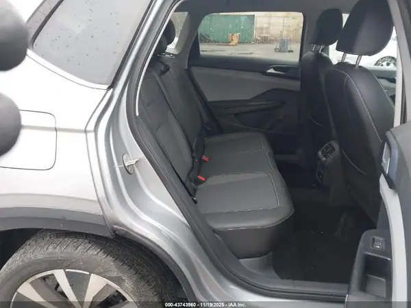 3VVSX7B26RM102717 2024 VOLKSWAGEN TAOS - Image 8