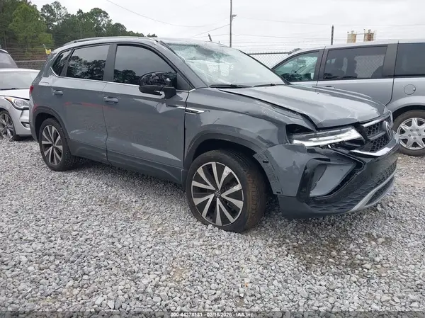 3VVSX7B27PM333302 2023 VOLKSWAGEN TAOS - Image 1