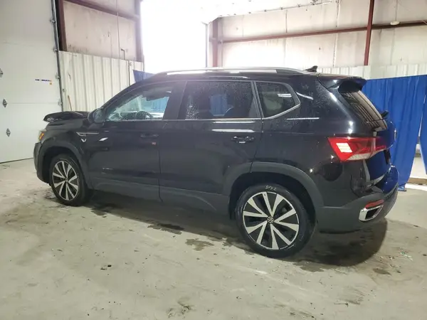 3VVSX7B27RM008720 2024 VOLKSWAGEN TAOS - Image 2