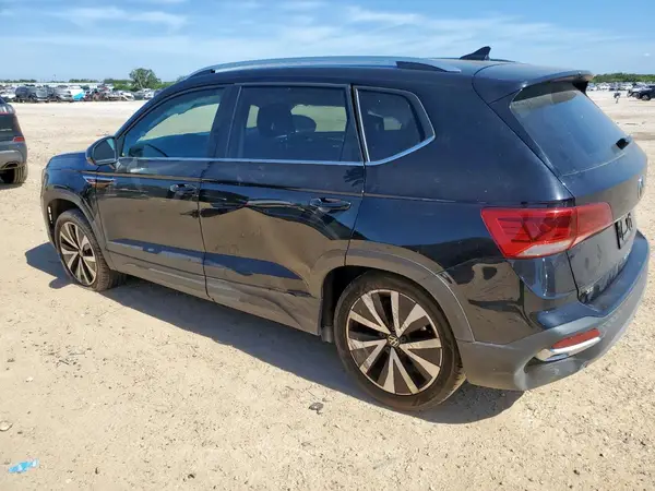 3VVSX7B27RM010015 2024 VOLKSWAGEN TAOS - Image 2