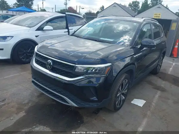 3VVSX7B27RM018468 2024 VOLKSWAGEN TAOS - Image 2