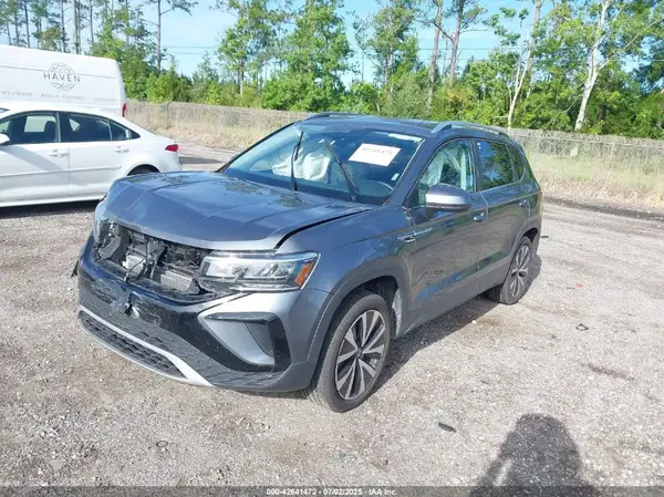 3VVSX7B27RM120773 2024 VOLKSWAGEN TAOS - Image 2