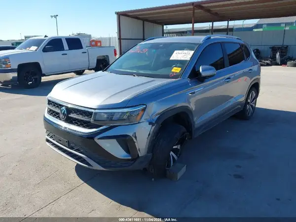 3VVSX7B28PM333549 2023 VOLKSWAGEN TAOS - Image 2