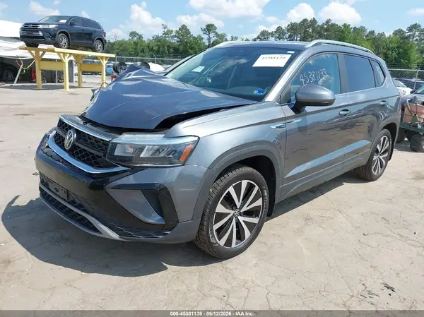 3VVSX7B28PM336158 2023 VOLKSWAGEN TAOS - Image 2