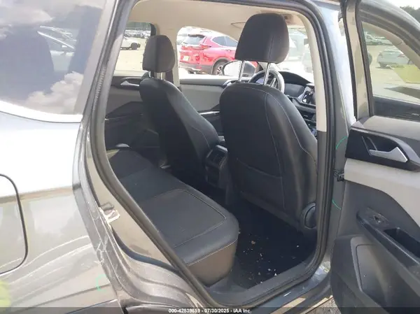 3VVSX7B28PM336497 2023 VOLKSWAGEN TAOS - Image 8