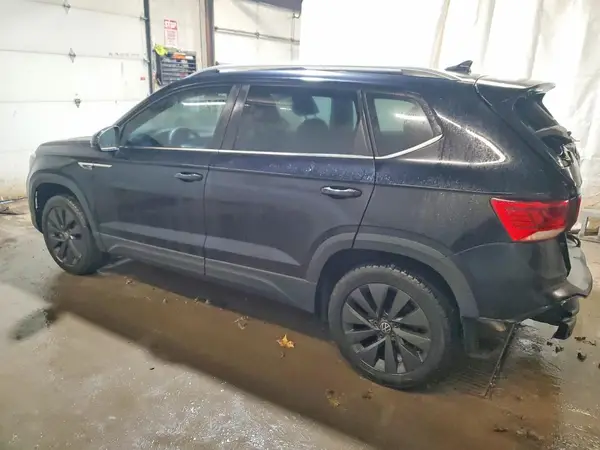 3VVSX7B28RM008810 2024 VOLKSWAGEN TAOS - Image 2