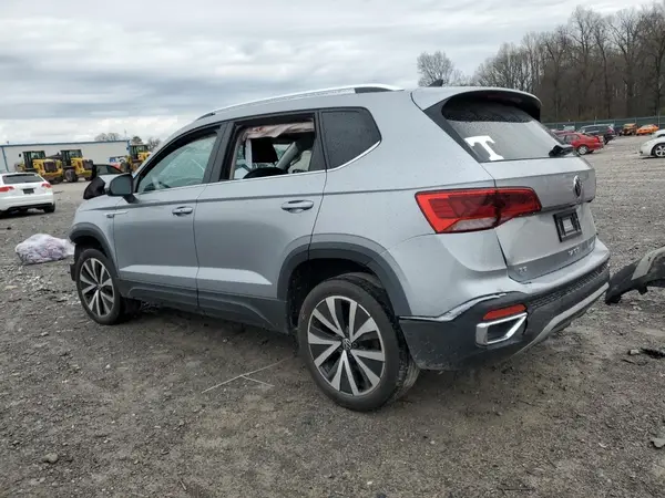 3VVSX7B28RM018687 2024 VOLKSWAGEN TAOS - Image 2