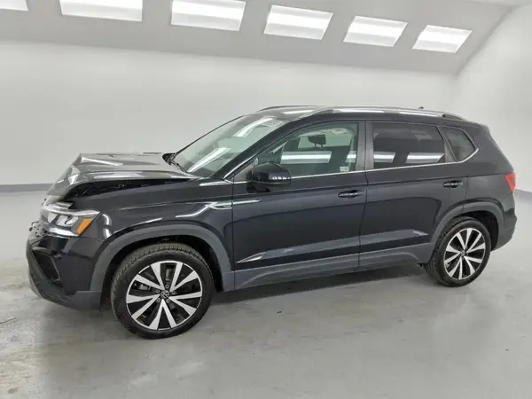 3VVSX7B28RM050961 2024 VOLKSWAGEN TAOS - Image 1