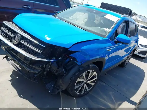 3VVSX7B28RM051933 2024 VOLKSWAGEN TAOS - Image 2
