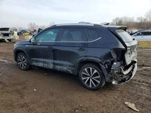 3VVSX7B28RM067498 2024 VOLKSWAGEN TAOS - Image 2