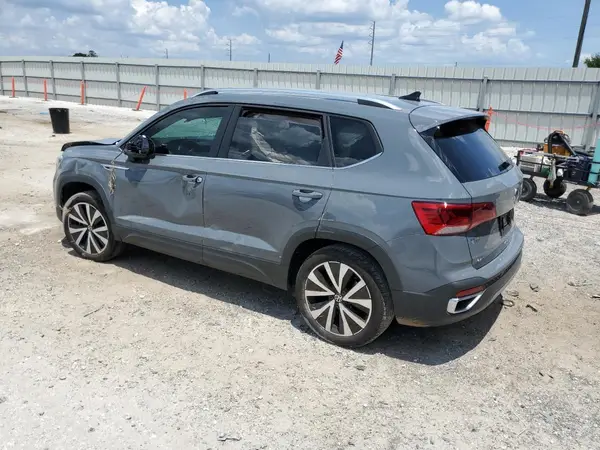 3VVSX7B28RM102556 2024 VOLKSWAGEN TAOS - Image 2