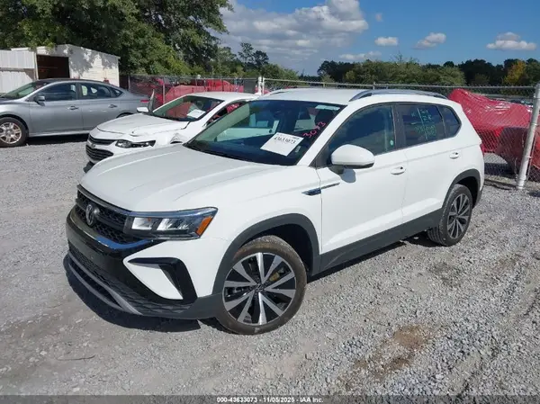 3VVSX7B28RM122516 2024 VOLKSWAGEN TAOS - Image 2