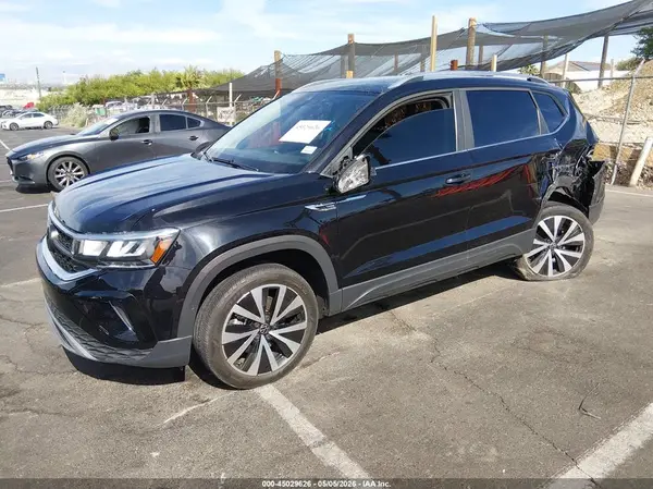 3VVSX7B29PM302150 2023 VOLKSWAGEN TAOS - Image 2