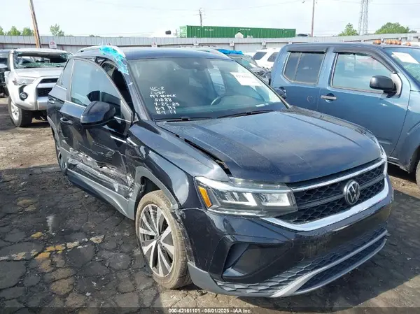 3VVSX7B29PM304772 2023 VOLKSWAGEN TAOS - Image 1