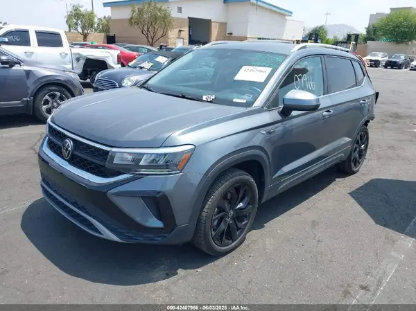 3VVSX7B29PM333639 2023 VOLKSWAGEN TAOS - Image 2