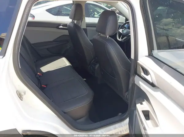 3VVSX7B29PM338713 2023 VOLKSWAGEN TAOS - Image 8