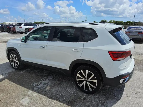 3VVSX7B29RM034493 2024 VOLKSWAGEN TAOS - Image 2