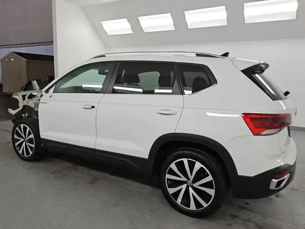 3VVSX7B29RM047647 2024 VOLKSWAGEN TAOS - Image 2