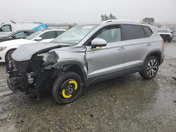 3VVSX7B29RM048541 2024 VOLKSWAGEN TAOS - Image 1