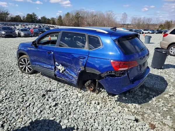 3VVSX7B29RM070684 2024 VOLKSWAGEN TAOS - Image 2