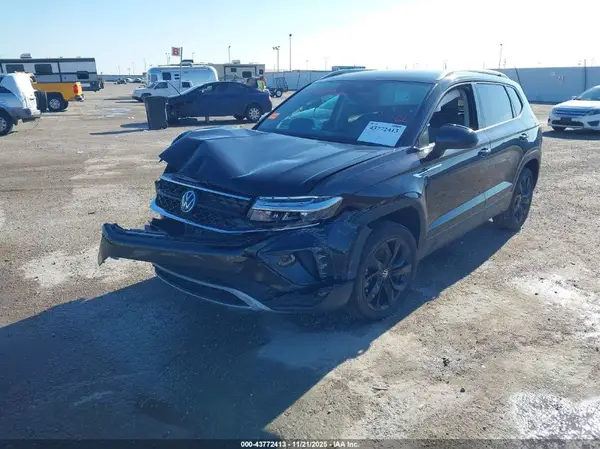 3VVSX7B29RM109841 2024 VOLKSWAGEN TAOS - Image 2