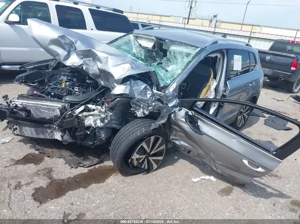 3VVSX7B29RM112108 2024 VOLKSWAGEN TAOS - Image 2