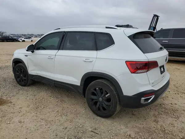 3VVSX7B29RM130222 2024 VOLKSWAGEN TAOS - Image 2