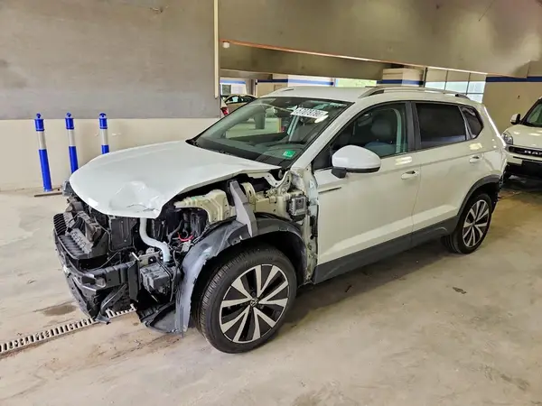 3VVSX7B2XNM014859 2022 VOLKSWAGEN TAOS - Image 1