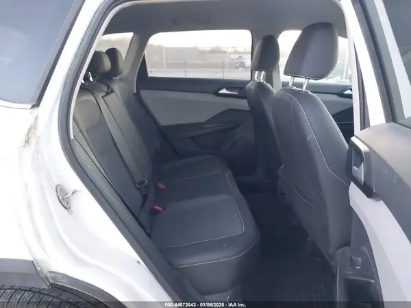 3VVSX7B2XPM354077 2023 VOLKSWAGEN TAOS - Image 8