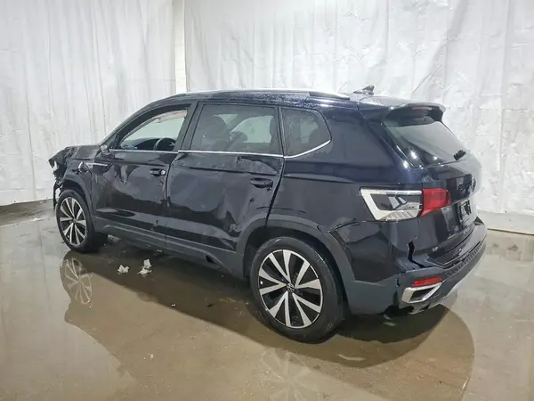 3VVSX7B2XRM007156 2024 VOLKSWAGEN TAOS - Image 2