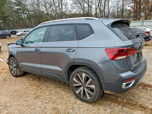 3VVSX7B2XRM052758 2024 VOLKSWAGEN TAOS - Image 2