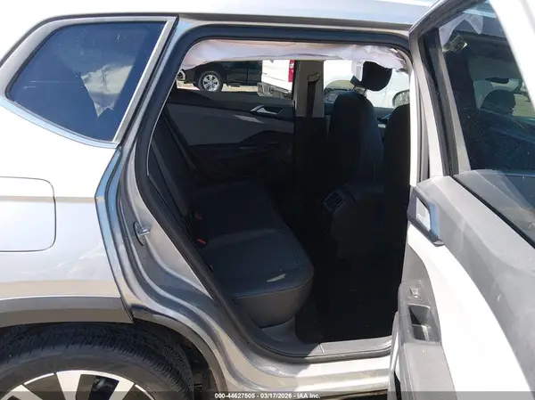 3VVSX7B2XRM060603 2024 VOLKSWAGEN TAOS - Image 8