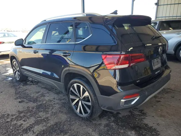 3VVSX7B2XRM061833 2024 VOLKSWAGEN TAOS - Image 2