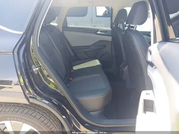 3VVSX7B2XRM066630 2024 VOLKSWAGEN TAOS - Image 8
