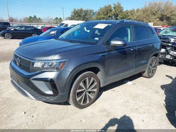 3VVSX7B2XRM066840 2024 VOLKSWAGEN TAOS - Image 2