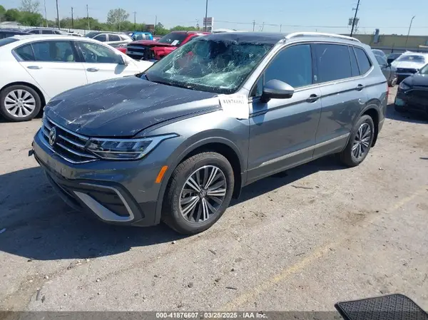 3VVTB7AX2RM230811 2024 VOLKSWAGEN TIGUAN - Image 2