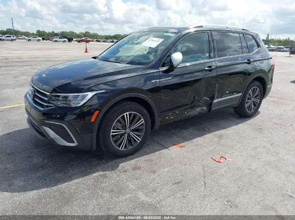 3VVTB7AX9RM218526 2024 VOLKSWAGEN TIGUAN - Image 2