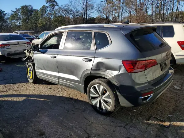 3VVTX7B20NM085637 2022 VOLKSWAGEN TAOS - Image 2