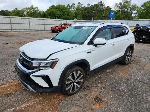 3VVTX7B21NM068099 2022 VOLKSWAGEN TAOS - Image 1