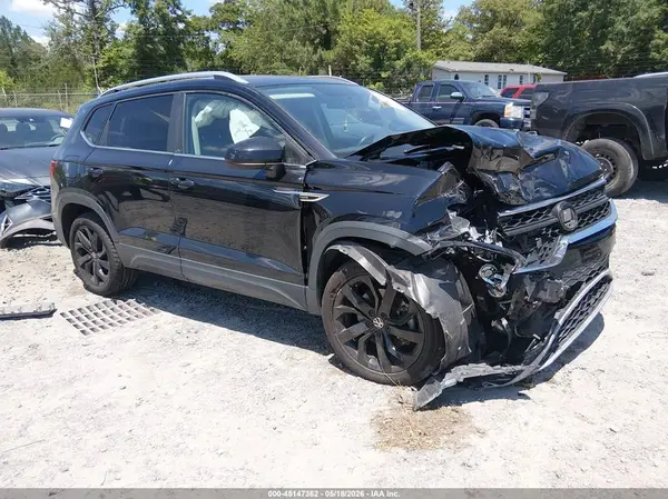 3VVTX7B21NM081D46 2022 VOLKSWAGEN TAOS - Image 1