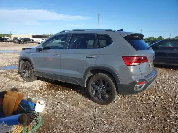 3VVTX7B23NM064717 2022 VOLKSWAGEN TAOS - Image 2