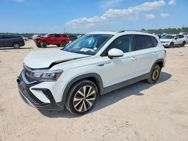 3VVTX7B23NM085972 2022 VOLKSWAGEN TAOS - Image 1