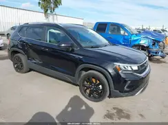 3VVTX7B24NM069568 2022 VOLKSWAGEN TAOS