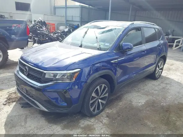 3VVTX7B25NM076982 2022 VOLKSWAGEN TAOS - Image 2